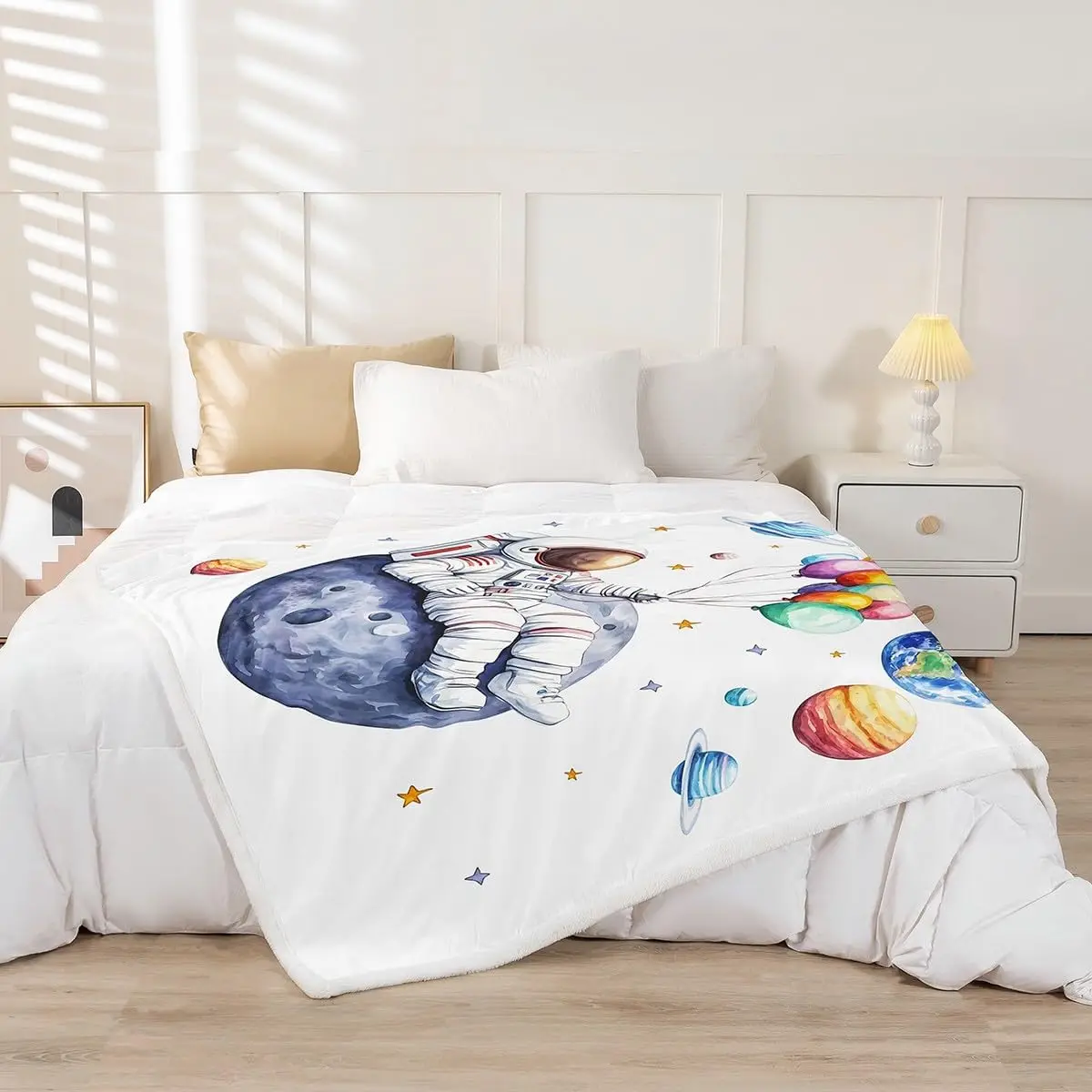 Cute Astronaut Sherpa Blanket Watercolor Balloon Lightweight Polyester Blanket Universe Planets Fleece Blanket Starry Galaxy