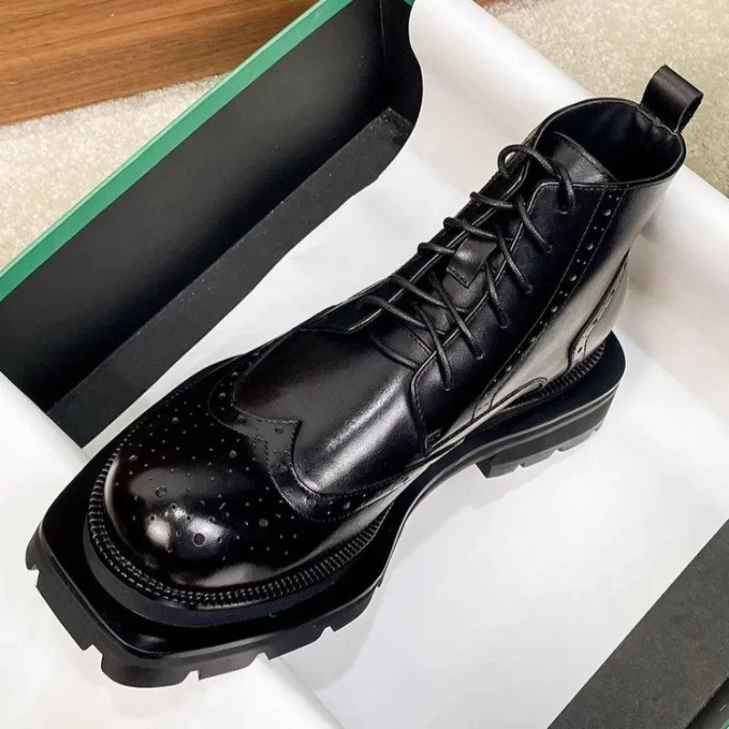 

New Design Men Brogue Oxford Boots Genuine Leather Thick Sole Luxury Business Ankle Motorcycle Boots Outdoor Hiking Work Shoes