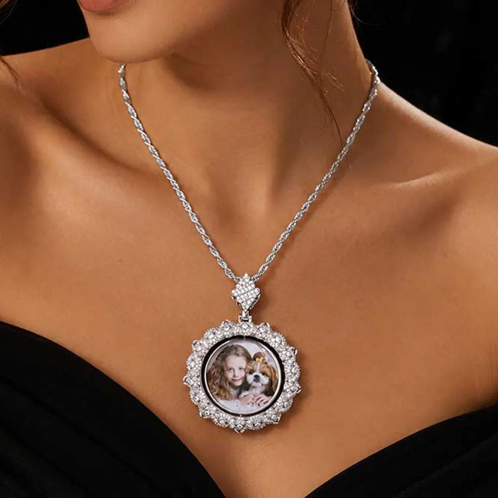 

ESKEEM Custom Rotating Thorns Photo Pendant Hip Hop Double Side Circle Chain Personalized Memory Picture Pendant Necklace Gift