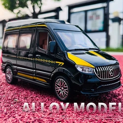 1:24 Sprinter Alloy MPV Car Model Diecast Metal Toy Vehicles Car Model Collection Sound and Light Simulation Children Gift