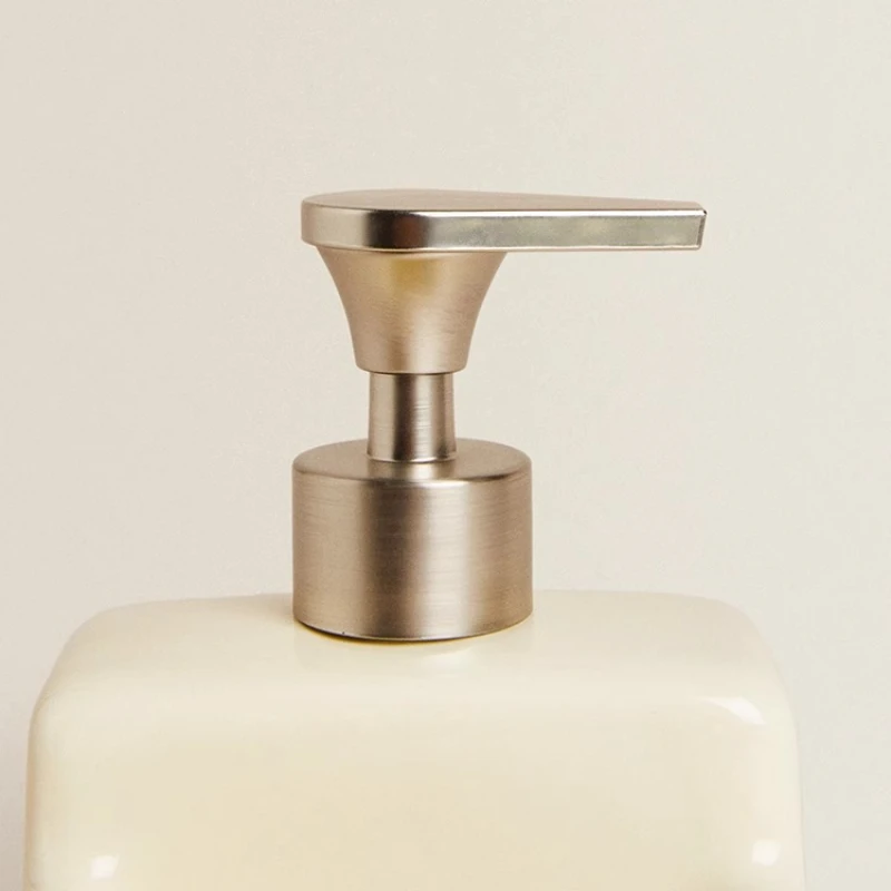 El contenedor de líquidos para lavavajillas tipo prensa de cocina casera Simple se puede almacenar