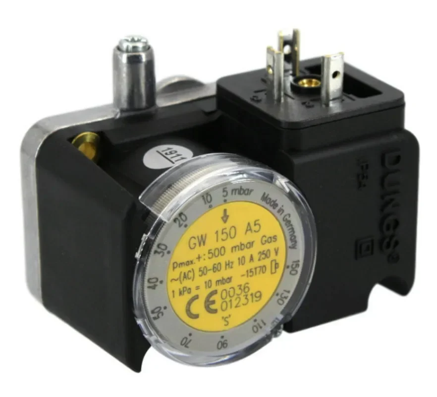 Accessoires pour machine à combustion, pressostat