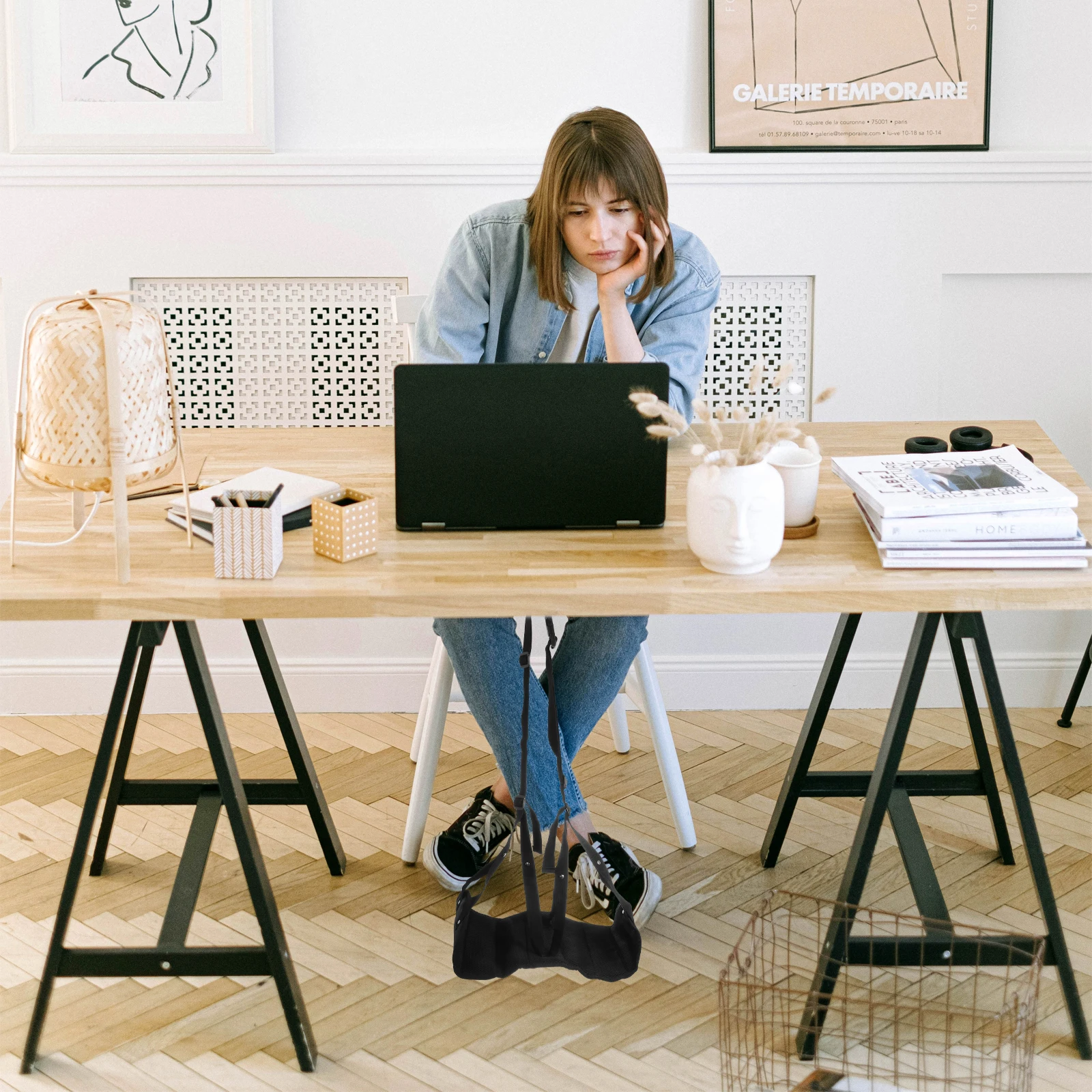 

1Pcs Adjustable Footrest Hammock Portable Foot Hanger Foot Sling for Office Travel Comfortable