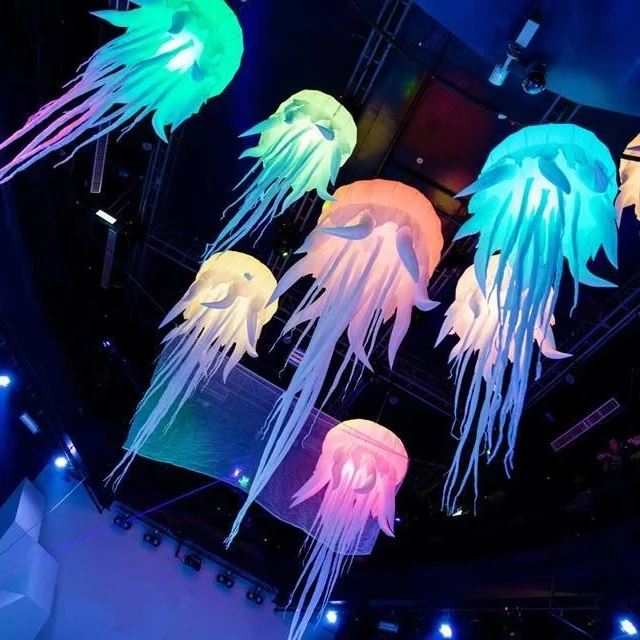 Decorative Inflatable Jellyfish Balloon Colorful Inflatable Pillar Tube Artistic Inflatable Hanging Jellyfish with Light