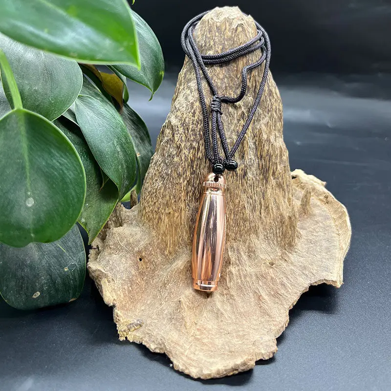 

Эфирное масло агарового дерева (хиньский), старый материал, для чайных комнат, домашнего использования, благовония для помещений, очищает воздух, устраняет запахи и успокаивает нервы