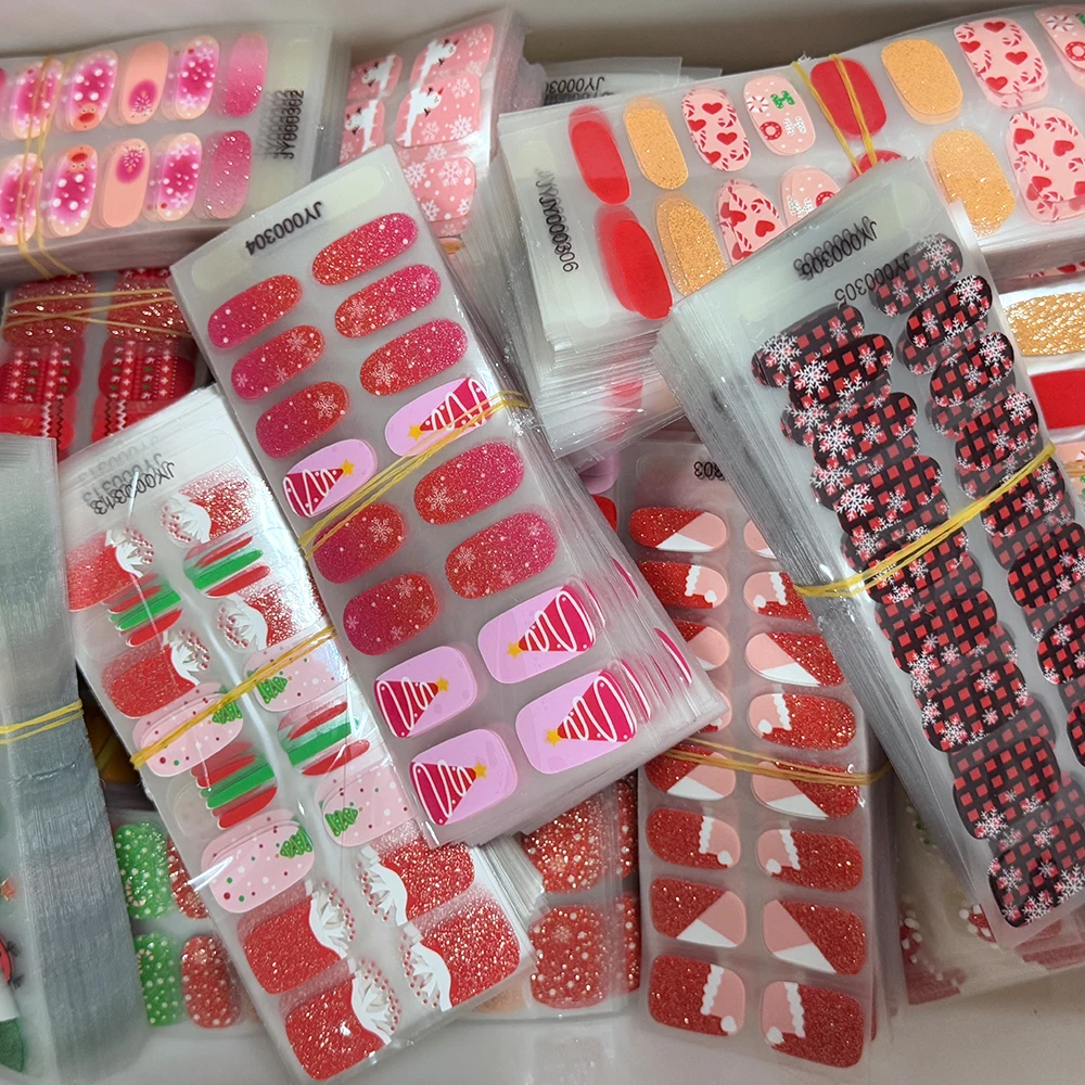 16種類のクリスマスベーキング不要ネイルポリッシュステッカー、3D雪の結晶、クリスマスツリー、グリッターネイルラップデカール、新年マニキュアデコレーション