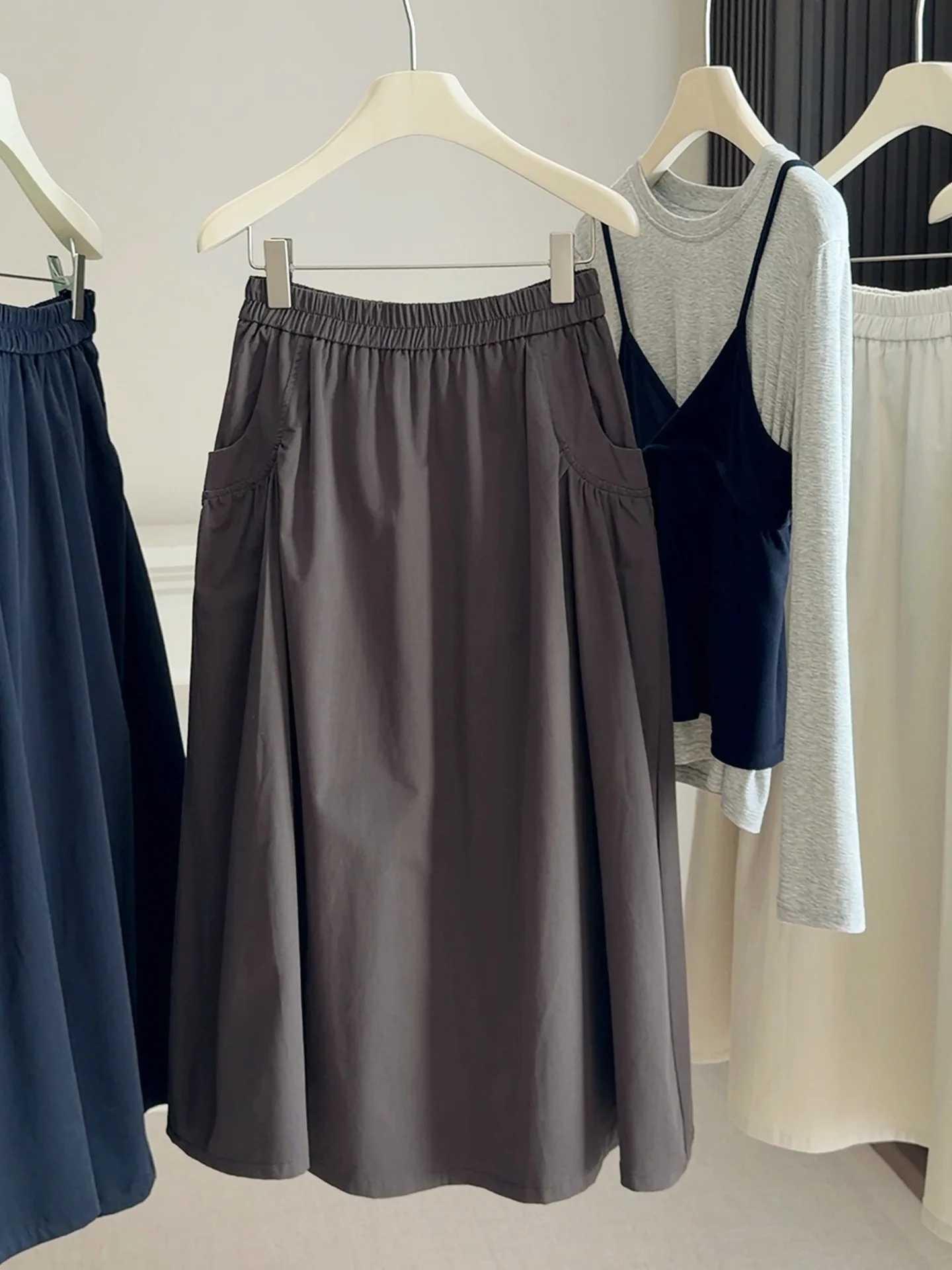Japan Minimalism Pocket Cooffe Brown A-line Skirt Women Spring Elastic High Waist Swing Umbrella Skirts Harajuku Preppy Niche