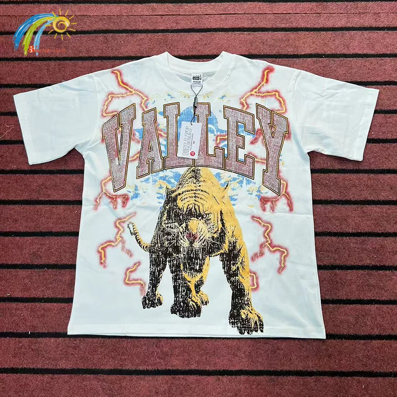 

Hip Hop Crack Tiger Print Vintage White Rhinestone Logo VALLEY T Shirt Men Women High Street Oversized Tee Cotton Vale T-Shirt