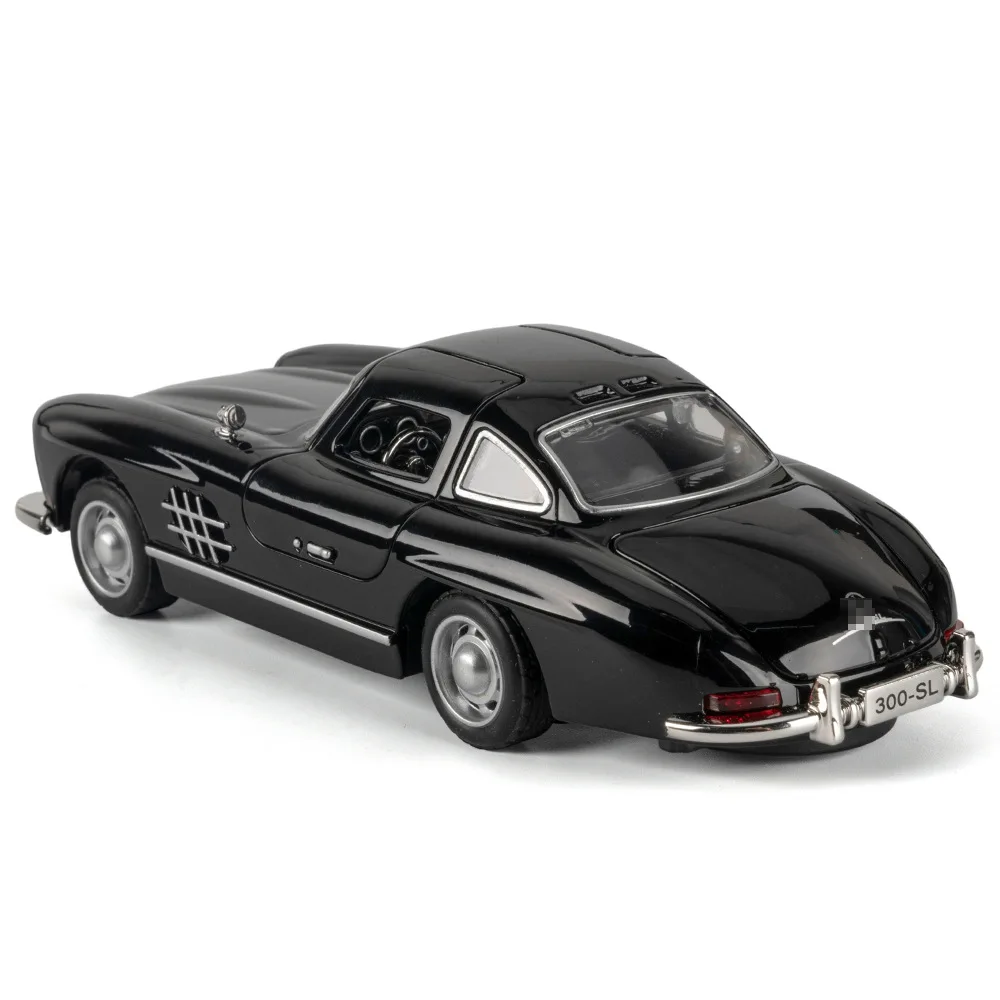 Modèle de voiture Miniature Vintage 300SL, échelle 1:32, jouets en alliage moulé sous pression, son et lumière, portes ouvertes, modèle d'ornement pour enfants, cadeaux