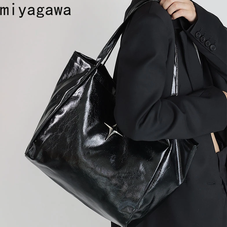 Miyaga Popular Bag for Women In 2023 New Cross Body Commuting with Large Capacity Luxury Korean One Shoulder Portable Tote Bag