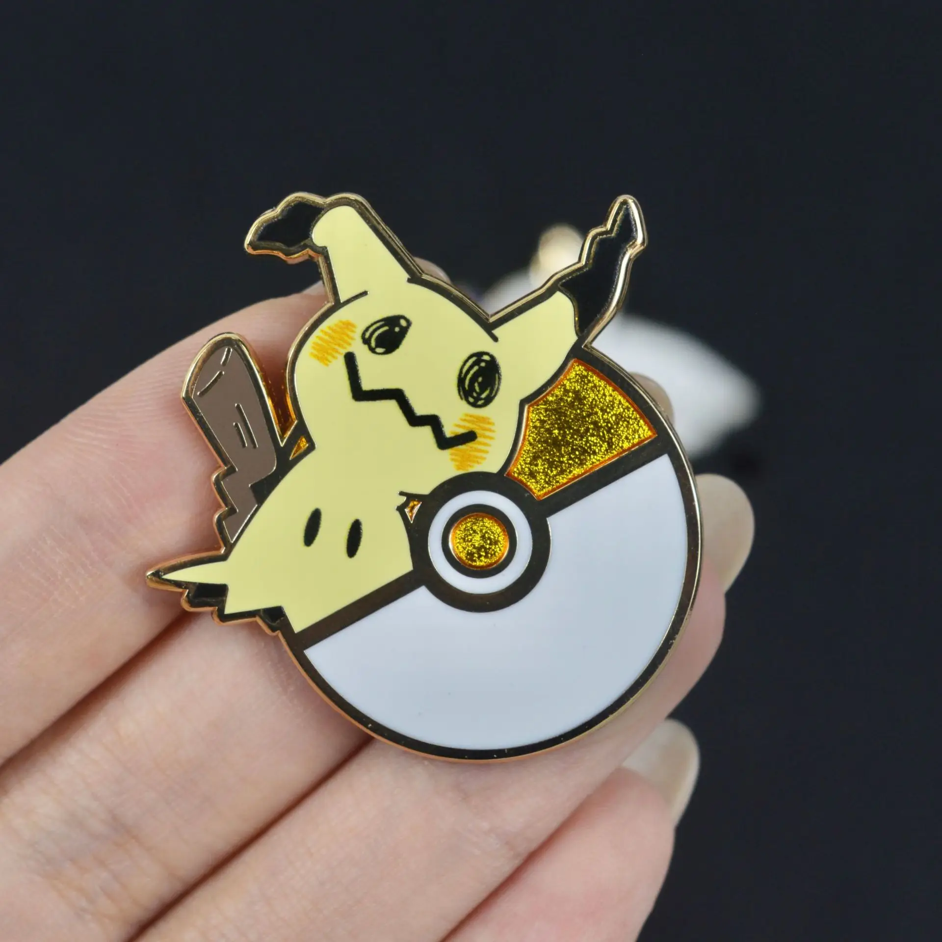 Lugia Rayquaza Mimikyu Mewtwo Abzeichen Anime-Legende Monster-Pins Spiel-Anhänger Broschen für Rucksack Kleidung Revers ACG Cosplay Spielzeug – Detail 4