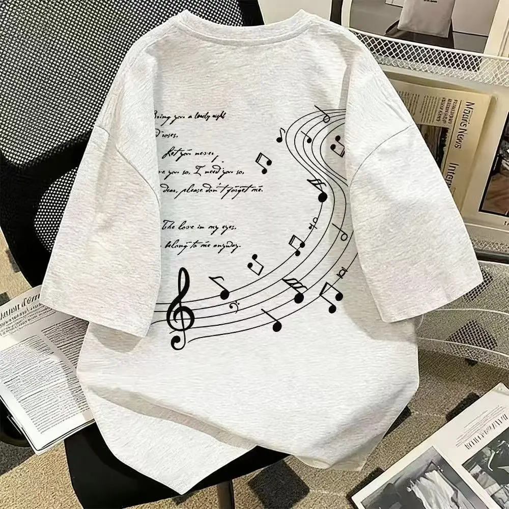 T-shirt oversize gris chiné avec motif portes-steps et lettre d'amour – Tee-shirt streetwear décontracté avec poème d'amour esthétique écrit à la main