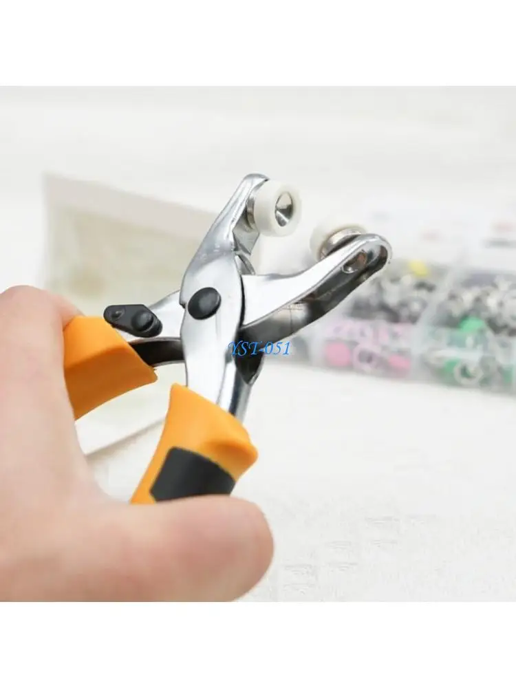 

E15A Metal Fasteners With Plier For Sewing And Crafting Needs
