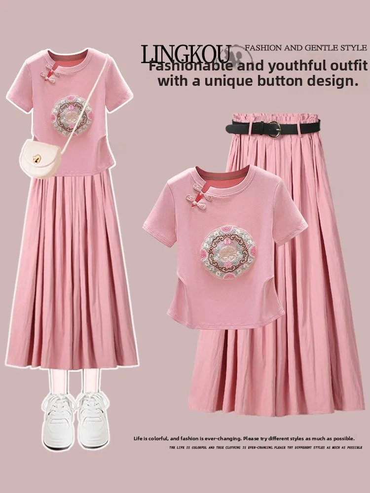 

Pink Embroidered High Waist round Ne Women's Set with Button T-irt And Faionable Midi Skirt National Sle Slimming Effect