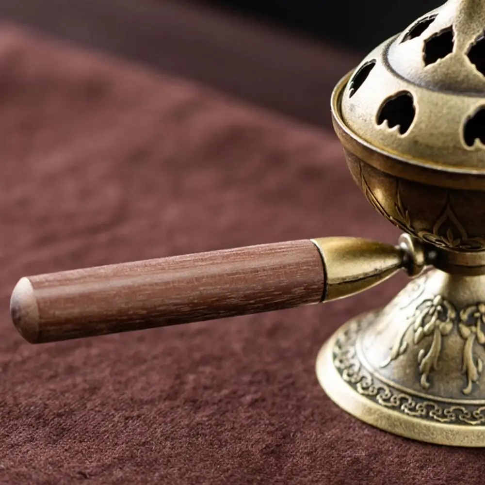 Vintage Alloy Sandalwood Incense Burner Elephant Lucky Hollow Out Lotus Incense Censer Mini Year of the Horse Three Legged Stove