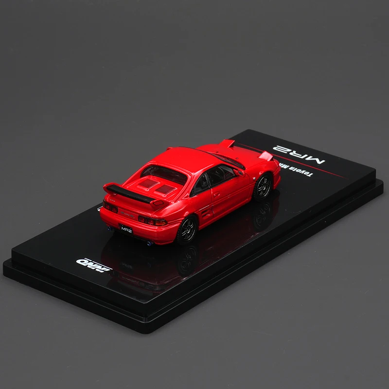 โมเดลรถยนต์ TOYOTA SW20 MR2 สีแดง ขนาด 1:64 พร้อมไฟหน้าแบบใช้งานได้ ของเล่นสะสมแบบจำลอง ยี่ห้อ INNO IN STOCK