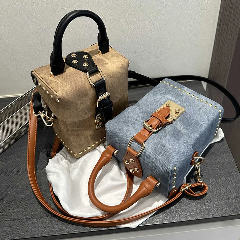 

Rivet Nail Design Box Bag For Women New Fashion Shoulder Crossbody Bag Retro Handheld Bucket Bag Riveted Decor Small Square Bag