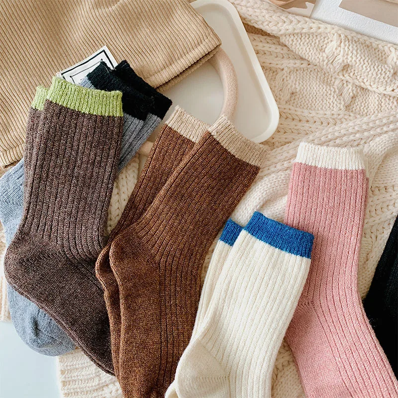 

Minimalist Preppy Style Girl's Mid Tube Wool Socks Warm and Thick Pile Socks Women Winter Sports Socks