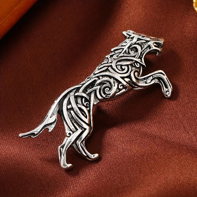 1PC Retro Wolf Brooch, Suit Coat Accessories, Animals Pin For Men