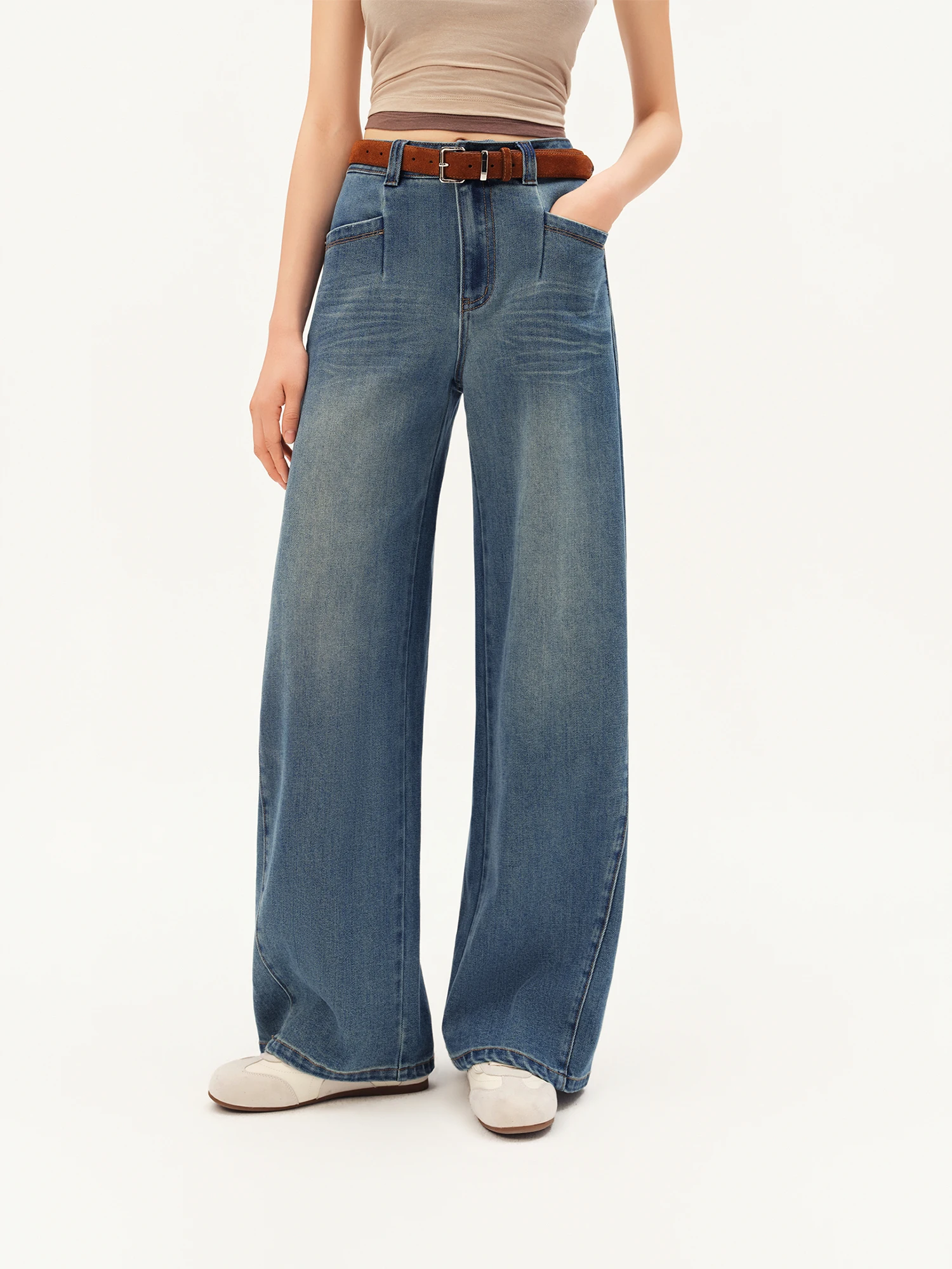 ZIQIAO 2026 Fall Women's American Vintage High Waist Barrel Leg Jeans with Shifted Side Seam - Chic Everyday Denim Pants