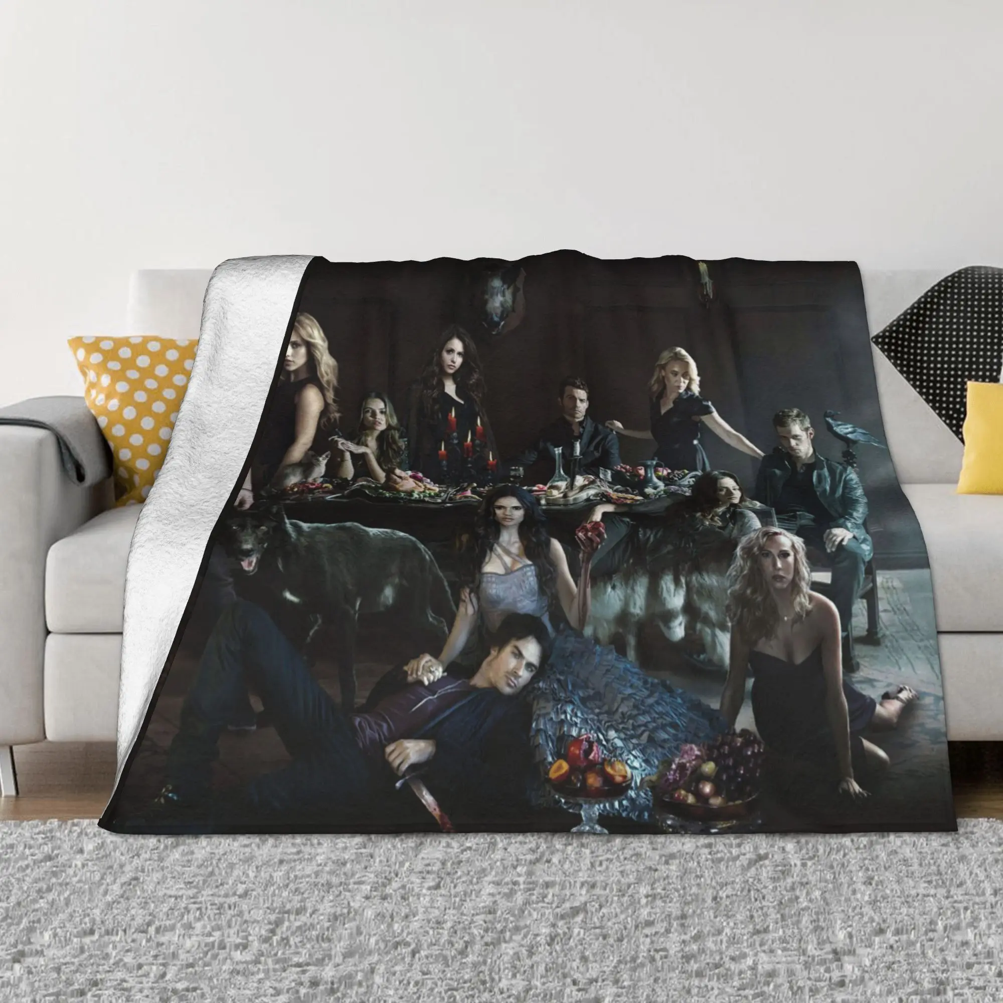 

The Vampire Diaries Fleece Throw Blanket Ian Somerhalder Damon Elena Gilbert Stefan Salvator Blanket for Sofa Car Bedroom Quilt