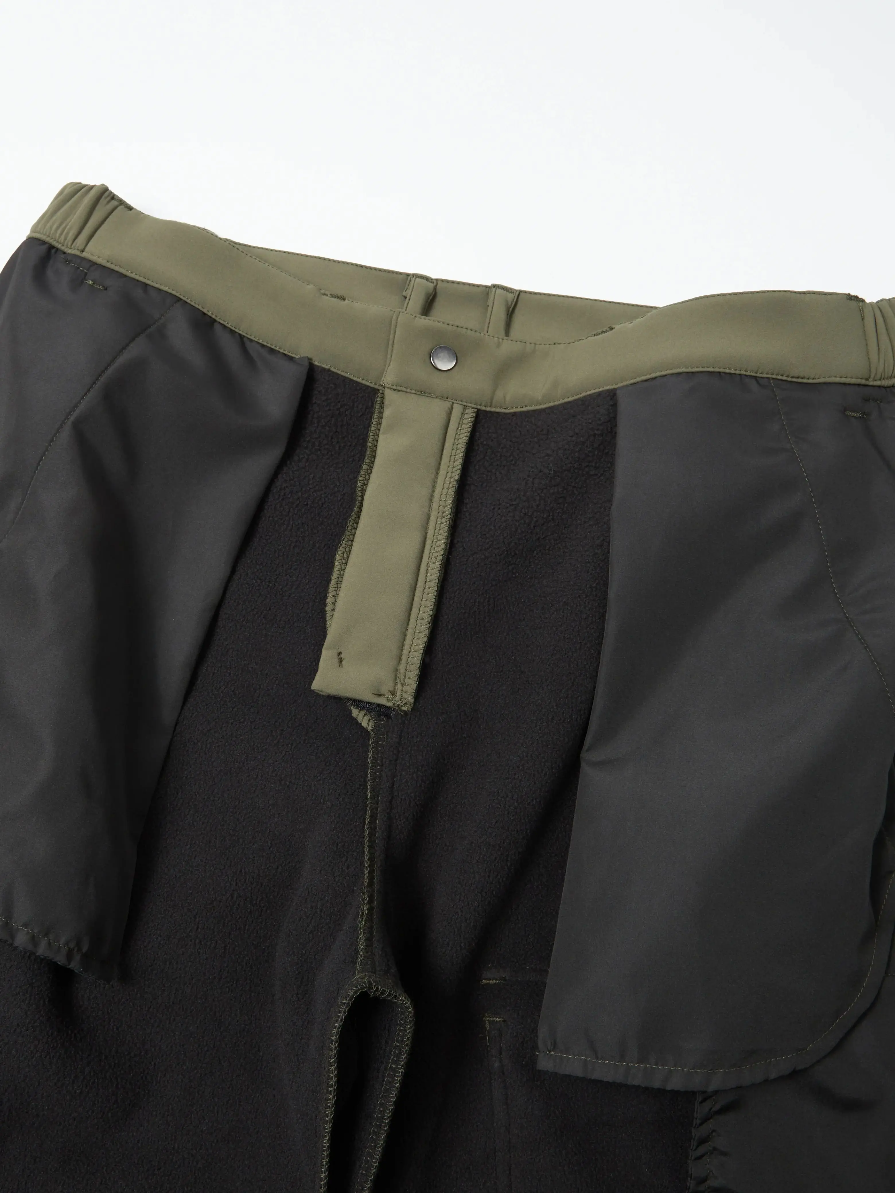 Thumbnail 4 - #15 Best Hiking Apparel to Buy In 2026