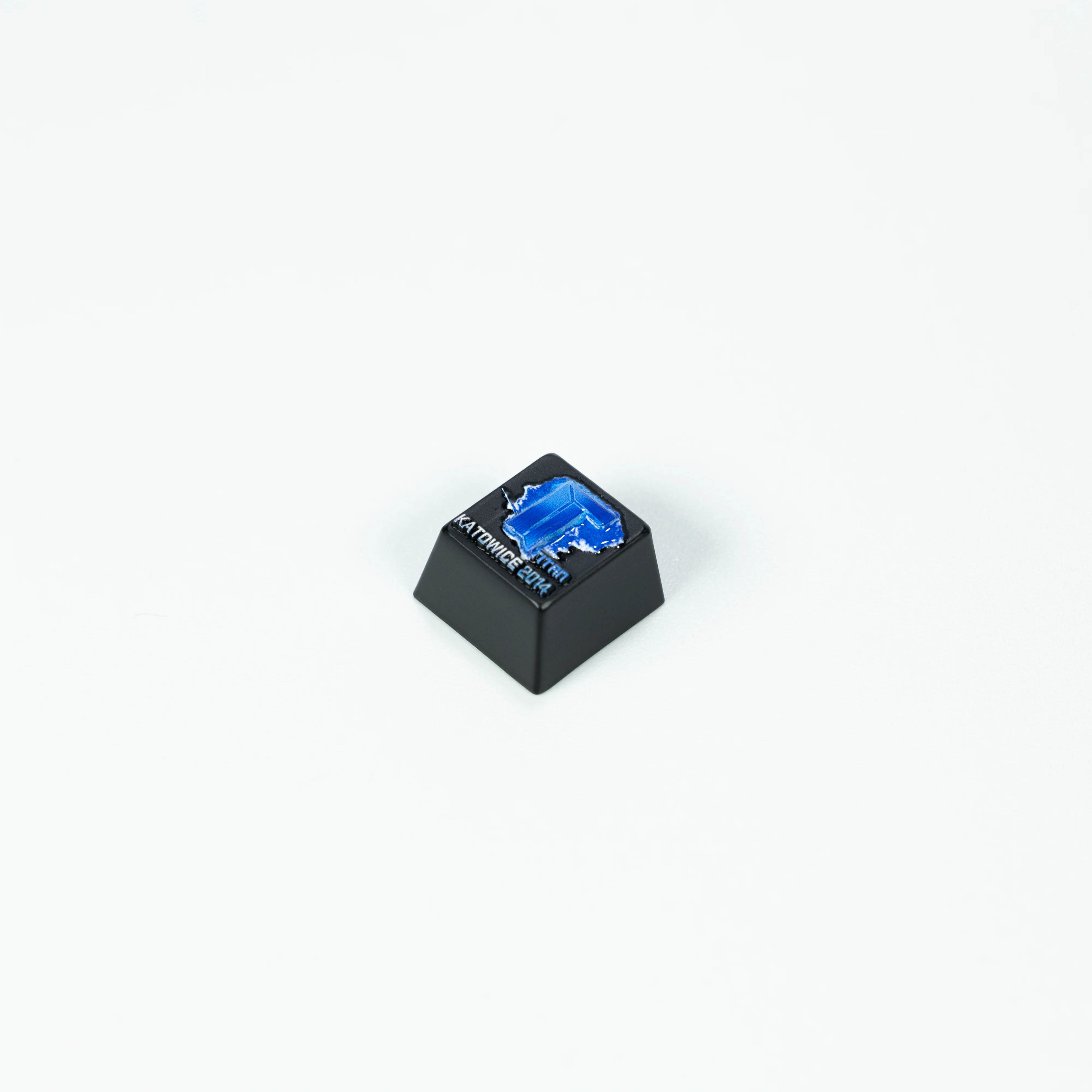 1 Buah Tutup Tombol Titan Berkilau untuk Gamer-Logam Holografik, Campuran Seng CAPWAYI R4 1U, Kompatibel dengan MX