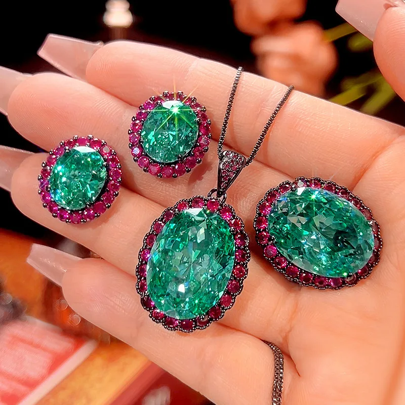 

Jewelry Gold-Plated Para Green Black Gold High-Grade Egg-Shaped Set for Women15*20