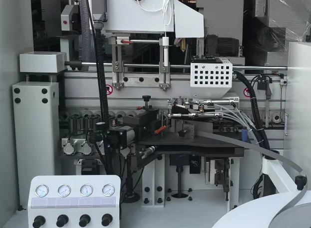 Edge Banding Machine with Corner Rounding Pre Milliing Edge Bander Enchapadora De Cantos Coladeira De Borda