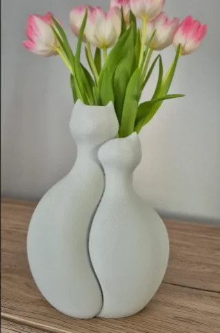 3D Printed Embracing Cat Sculpture Vase, Creative Couple Cats Floral Container, Plastic Modern Table Ornament