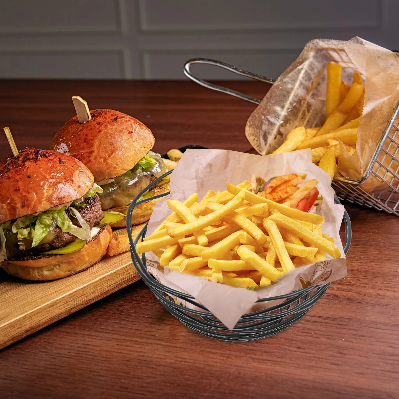 الإبداعية المعادن البطاطس المقلية سلة جوفاء حامل الوجبات الخفيفة المقلية سلة الغذاء المعدنية رقائق الدجاج المقلي تخدم الحاويات المقبلات