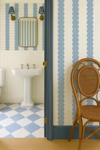 Blå abstrakta bubbellinjer, avtagbar tapet, pilgrimsmusslad randig blå modern väggmålning, traditionella avklistringspapper 8 best sales blå tapet - №3