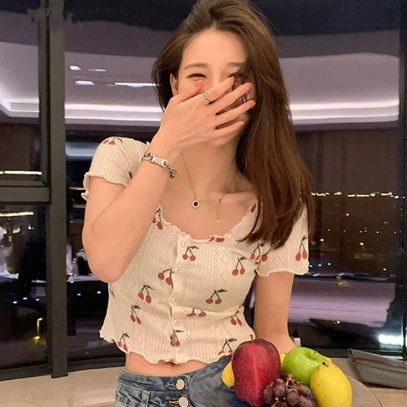 

Top Women's Summer Cherry Print Knit Short Sleeve Cropped Crop Top New Comfortable Minimalist Fashionable Niche Versatile Unique