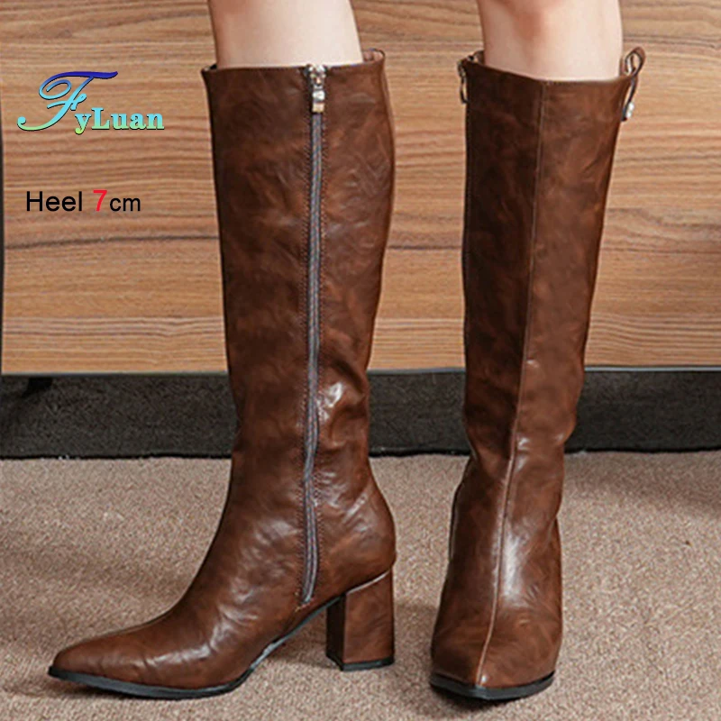 

Осенне-зимние коричневые женские сапоги до колена, модные рыцарские сапоги, женские высокие сапоги на квадратном высоком каблуке 7 см с боковой молнией, размер 35-44