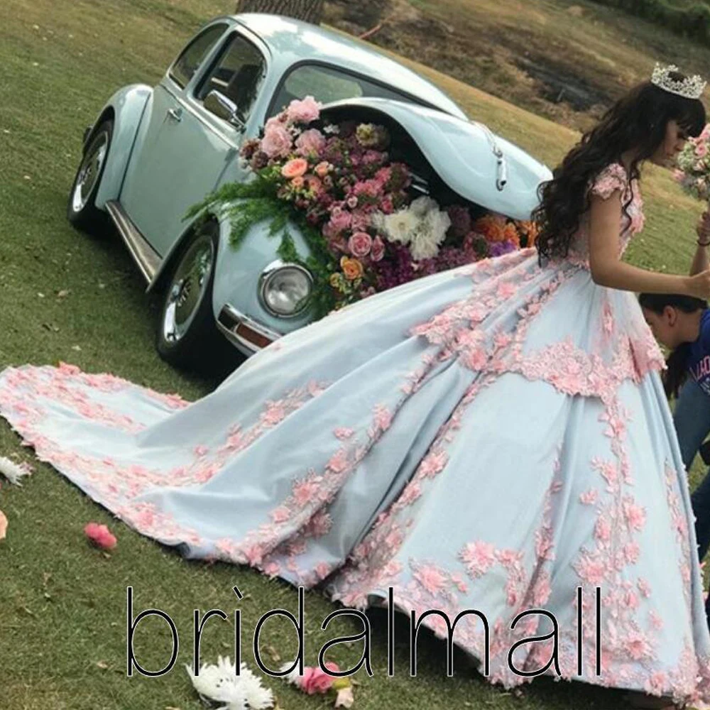 Nieuwe Blauwe En Roze Baljurk Quinceanera Jurken Met Handgemaakte Bloemen Off Shoulder Formele Partij Jassen Pageant Hof Trein Zoete