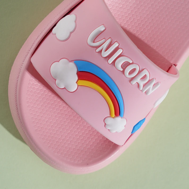 Fashion Soft Kids Slippers for Girls Shoes Summer Funny Toddler Girl Slippers 2 to 3 4 5 6 7 8 9 Years Waterproof Shoes Designer