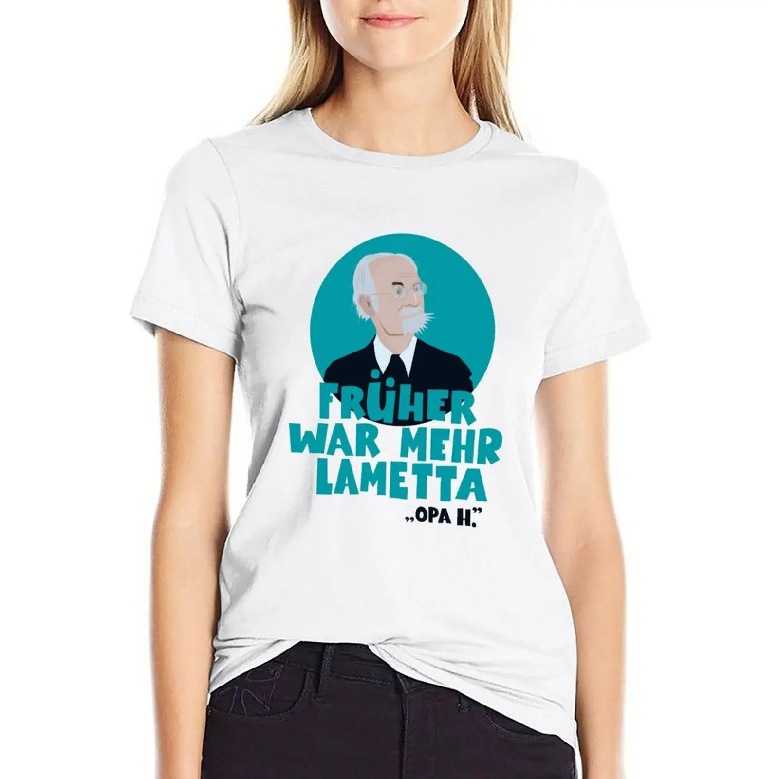 

There used to be more tinsel - Loriot - TV Kult - German hoppenstedt T-shirt