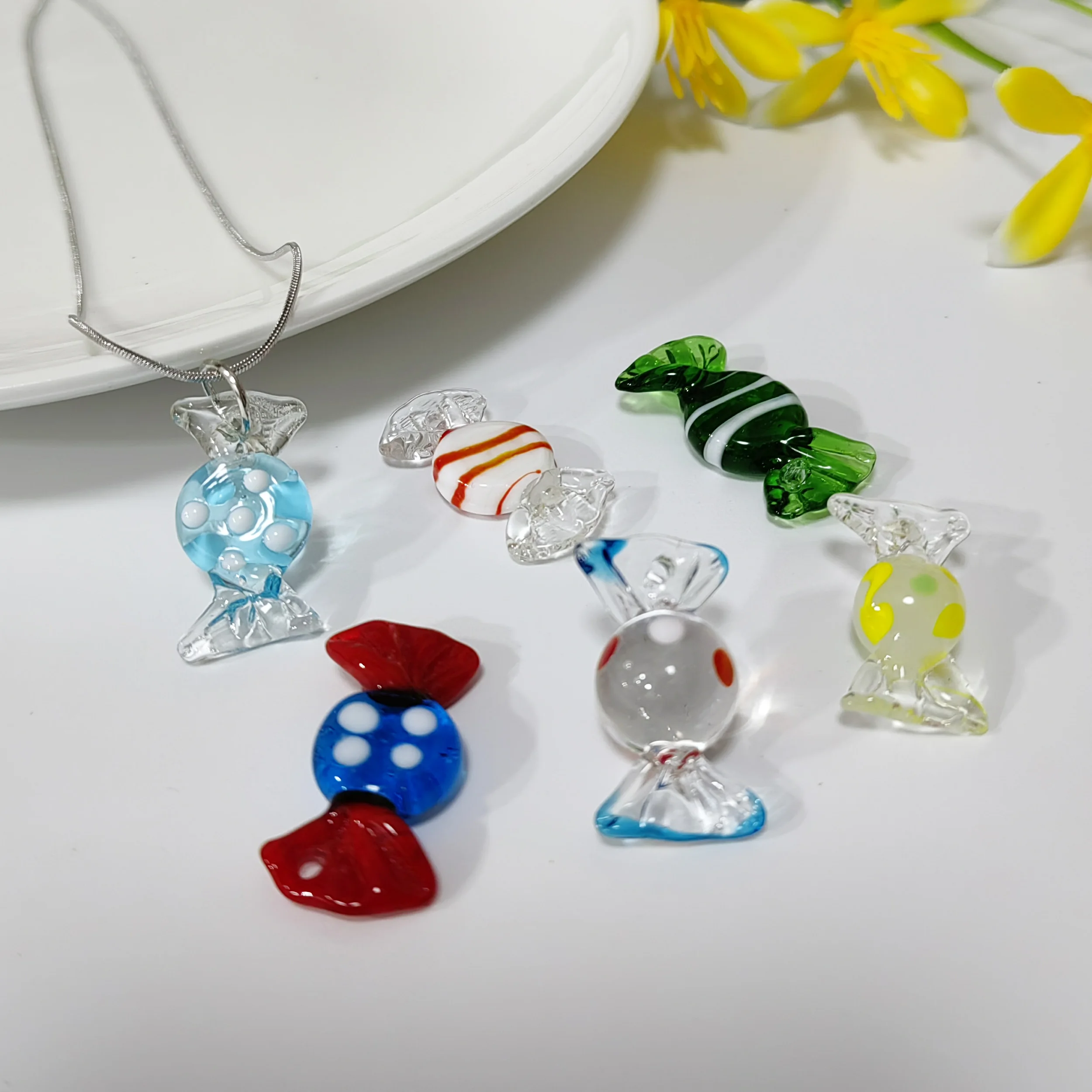 1PCS 15x29mm Colorful Candy Pendant Charm Necklace For Women Murano Lampwork Glass Summer Beach Gift Sands Jewelry Cheap Item