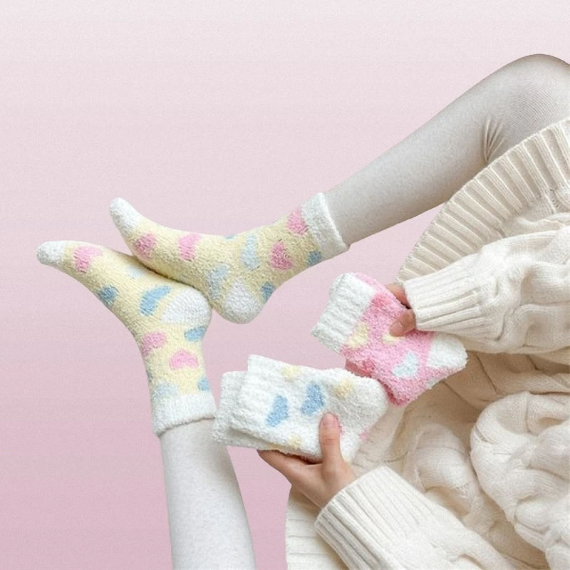 Chaussettes mi-tube épaisses pour femmes, petites poignets hauts frais, amour, demi-côté, sourire, pys, décontracté, haute qualité, nouveau, 3/6, 2024 paires