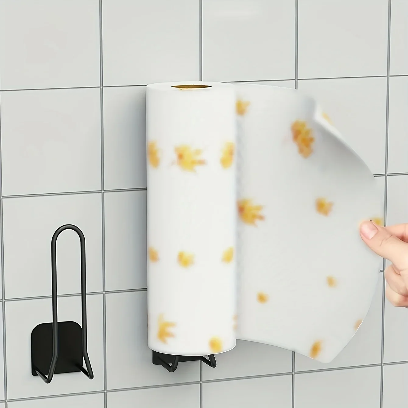 1 Stück freistehender Toilettenpapierhalter mit selbstklebender Installation und Ablagefach