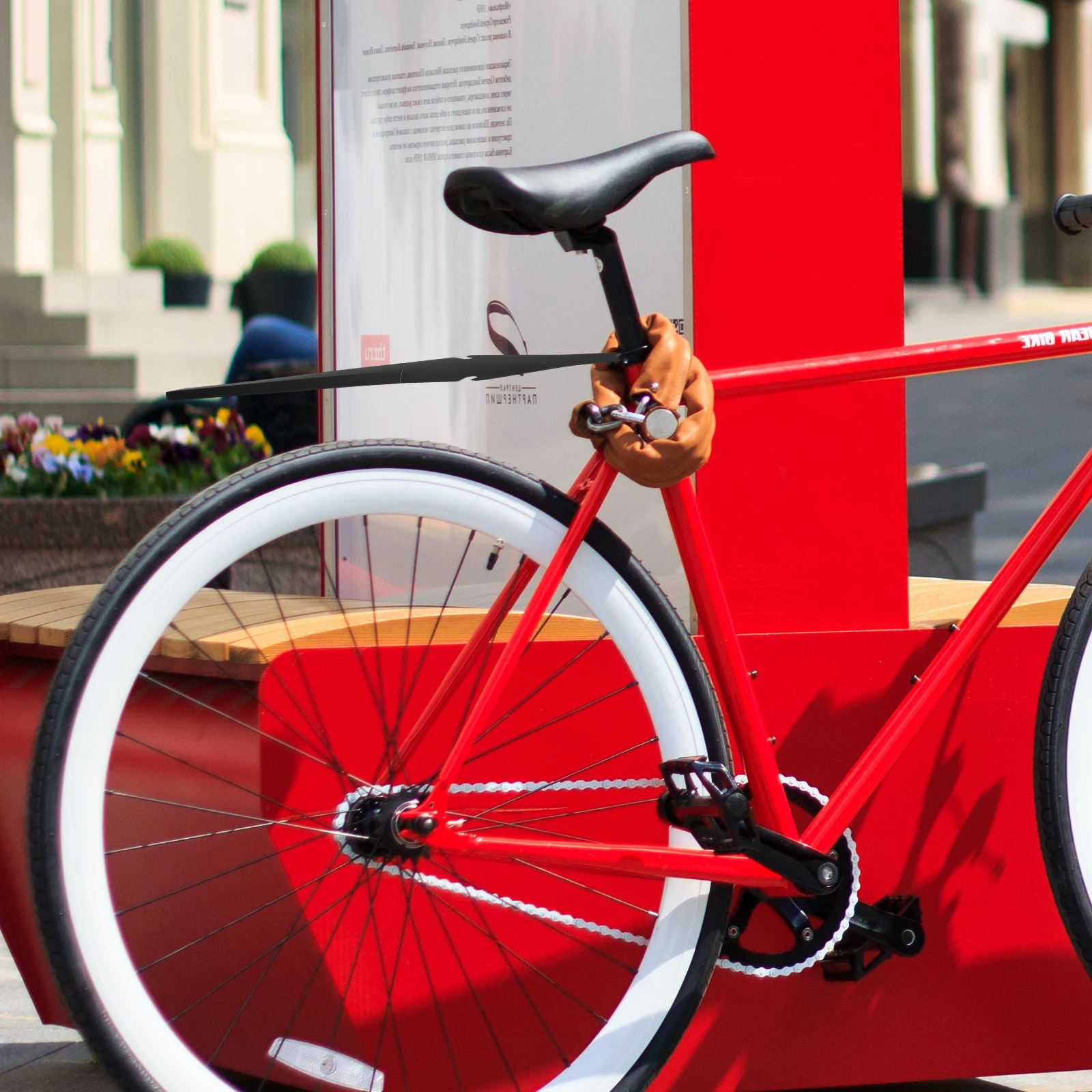 

2Pcs Rear Mudguard for Bike Heavy Duty Plastic Folding Design Suitable for Mountain Road Bikes Mudflaps Splash Proof Cycling