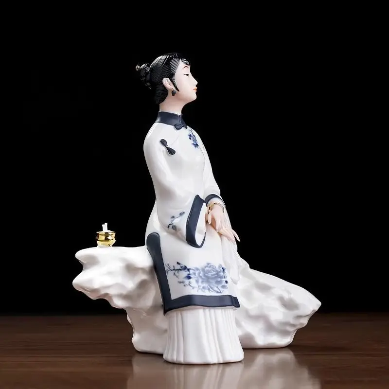 Blue and white porcelain beautiful woman ornament art lady senior decoration collection