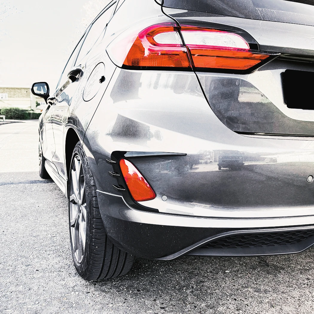 

2 шт., накладка на автомобильный диффузор, задний бампер, нож для ветра, комплекты кузова для Ford Fiesta MK8 MK8.5 2018 + Standard Edition ST Line ST General