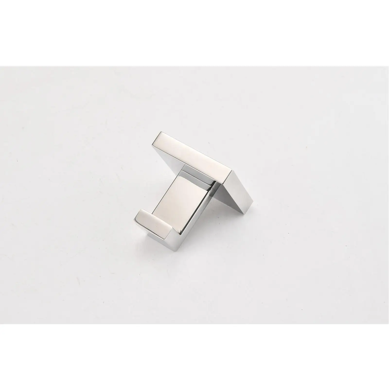 

8 - Piece Bathroom Hardware Set