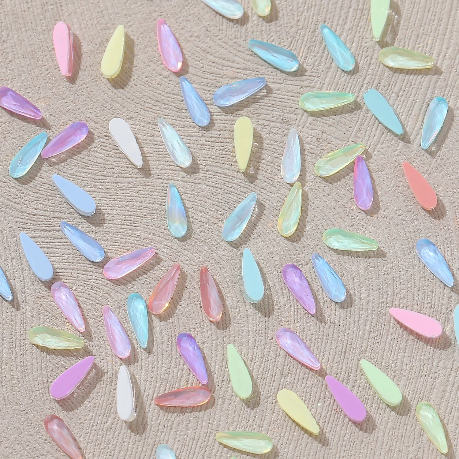 Opal Mokka 2x6mm tropfen förmige Großhandel flache Boden Nail Art Strass selbst klebende glänzende Glas Kristall 3D Nagel dekoration