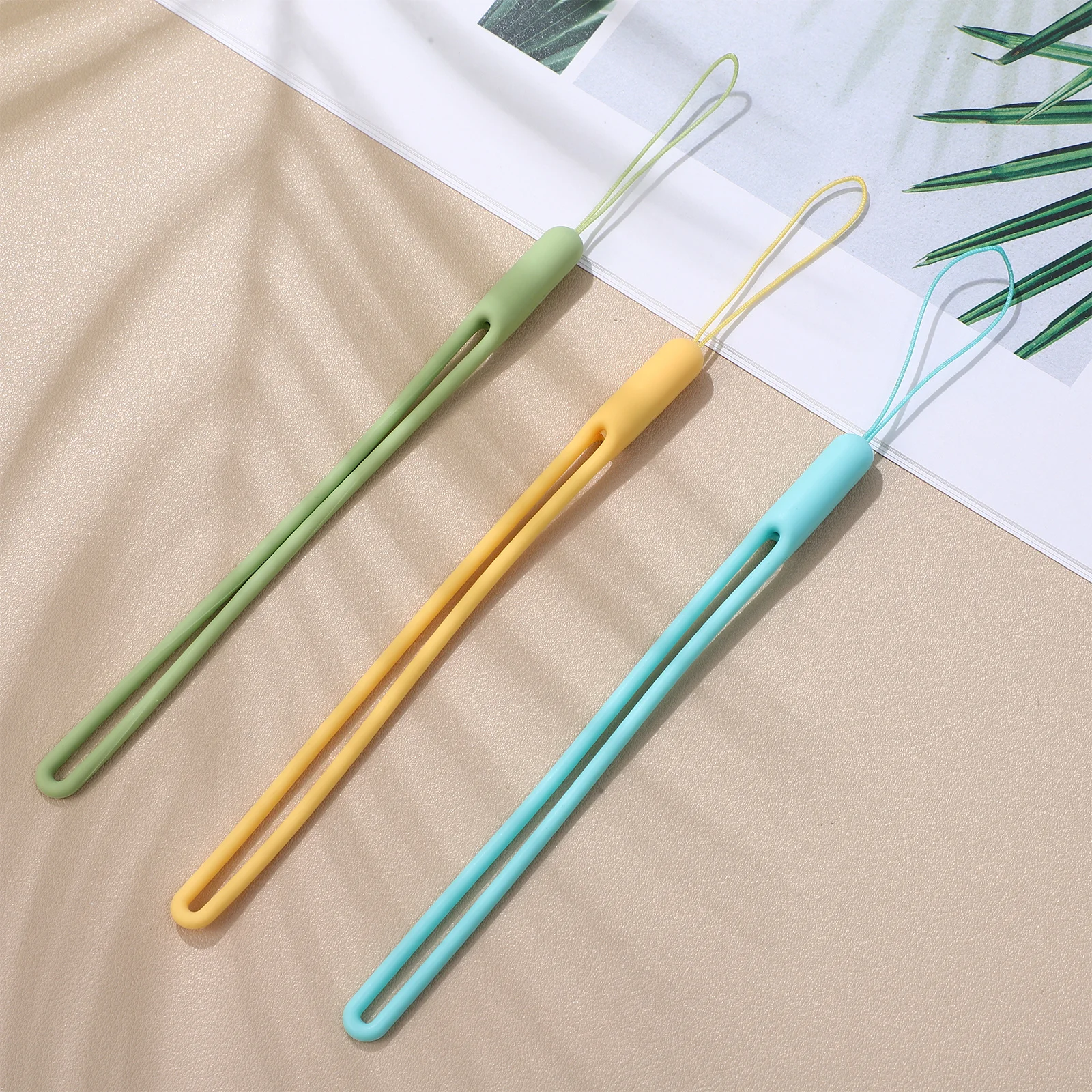 

3pcs Lanyard Wrist Strap Silicone Anti-Lost Hanging Rope For Mobile Camera Keys Cell Phone Wrist Straps Lanyard For Phone