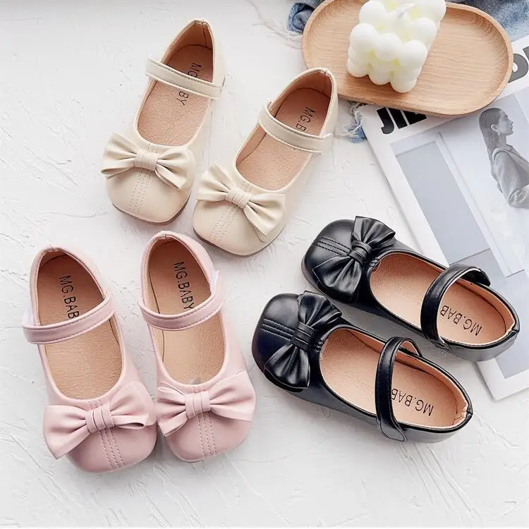 

Girls' Beans Shoes 2024 Spring Autumn New Children's Western Soft Sole Small Leather Shoes Girls' Fashion Versatile Single Shoes