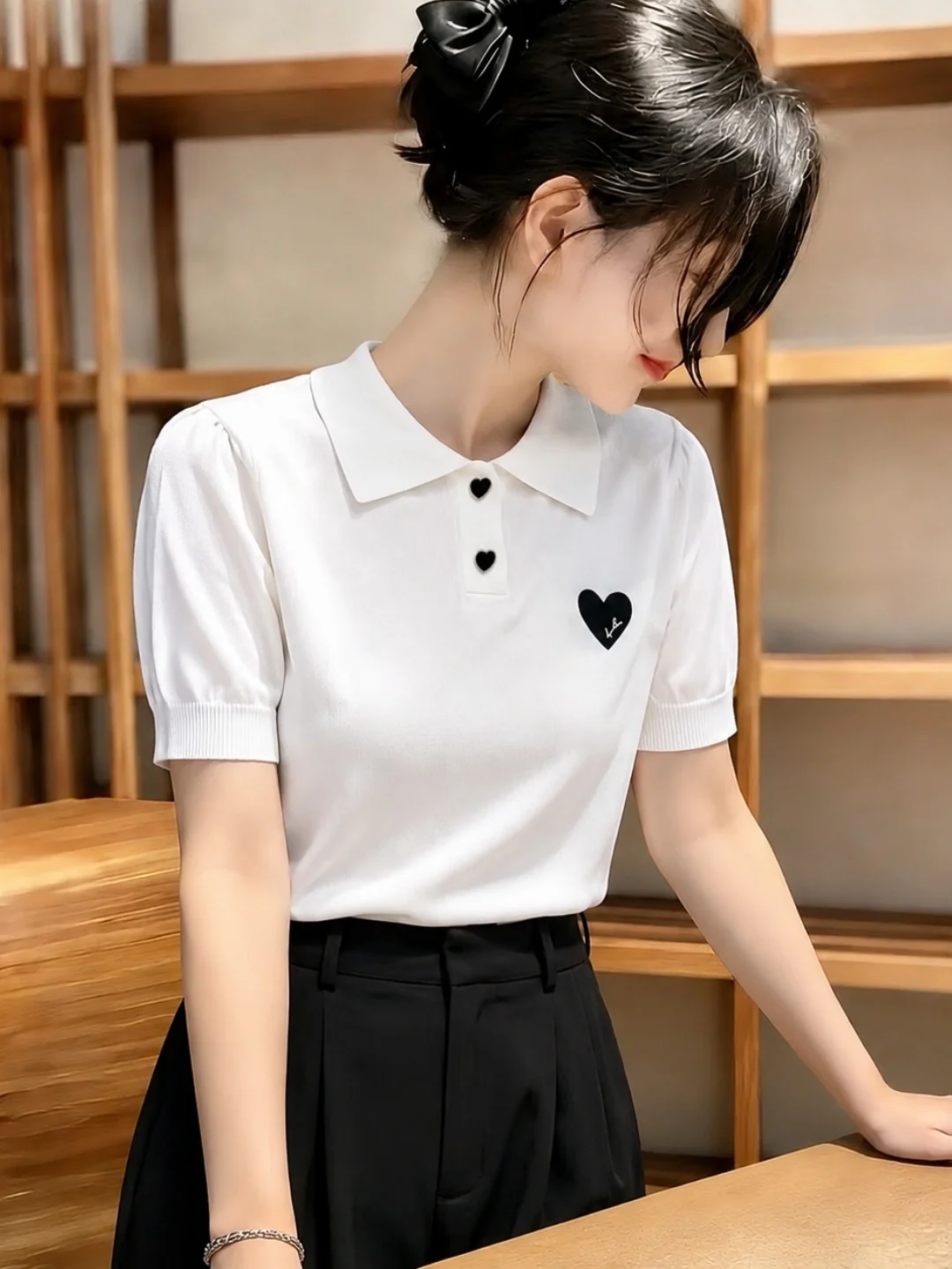 

Casual Style Ice Silk Knitted Neck Short Sleeve Heart Embroidery Top for Younger Looking Summer Fashion Ladies' Knitwear