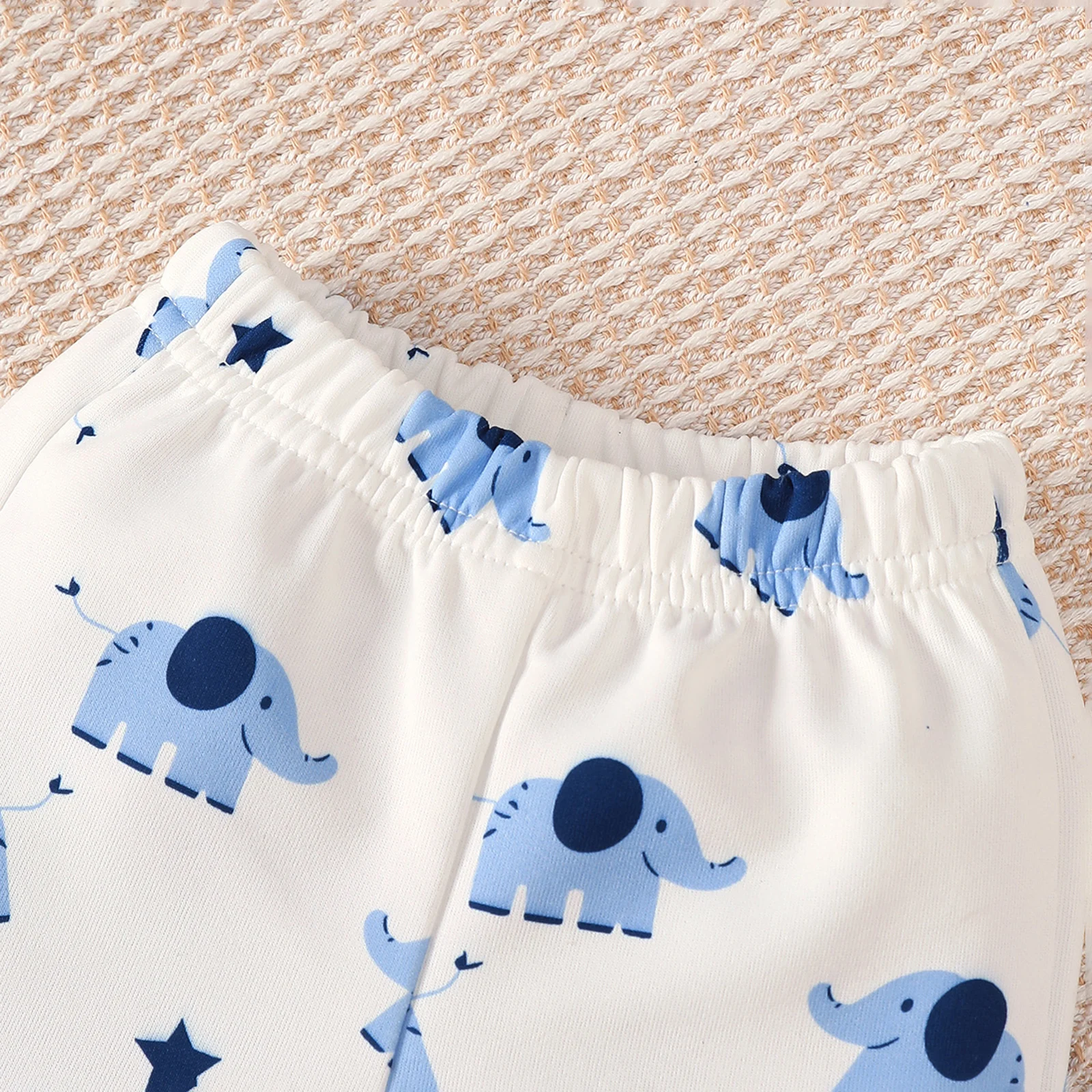 Baby-Jungen-Set, einfarbig, niedlicher kleiner Elefant, Body + Hose + Mütze, 3-teilig, geeignet für 0-12 Monate, Neugeborenen-Baby-Jungen-Alltagsanzug – Detail 5