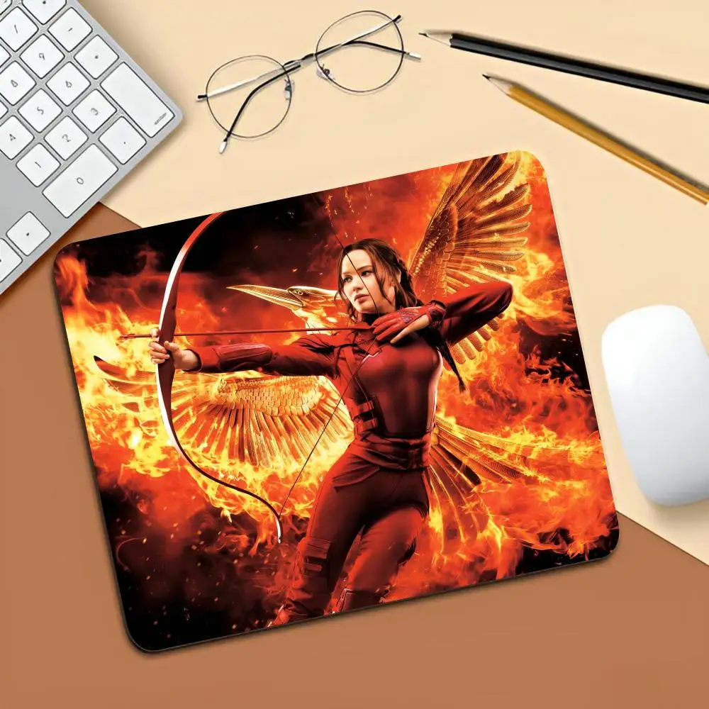 Classic Movie T-The Hunger G-Games Mouse Pad Gaming Laptops Keyboard Mat Deskmat Pc Accessories Desk Protector Mousepad Gamer Ma